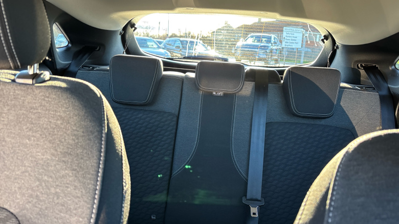 Ford Puma 1.0 EcoBoost Hybrid mHEV Titanium 5dr DCT Petrol Hatchback